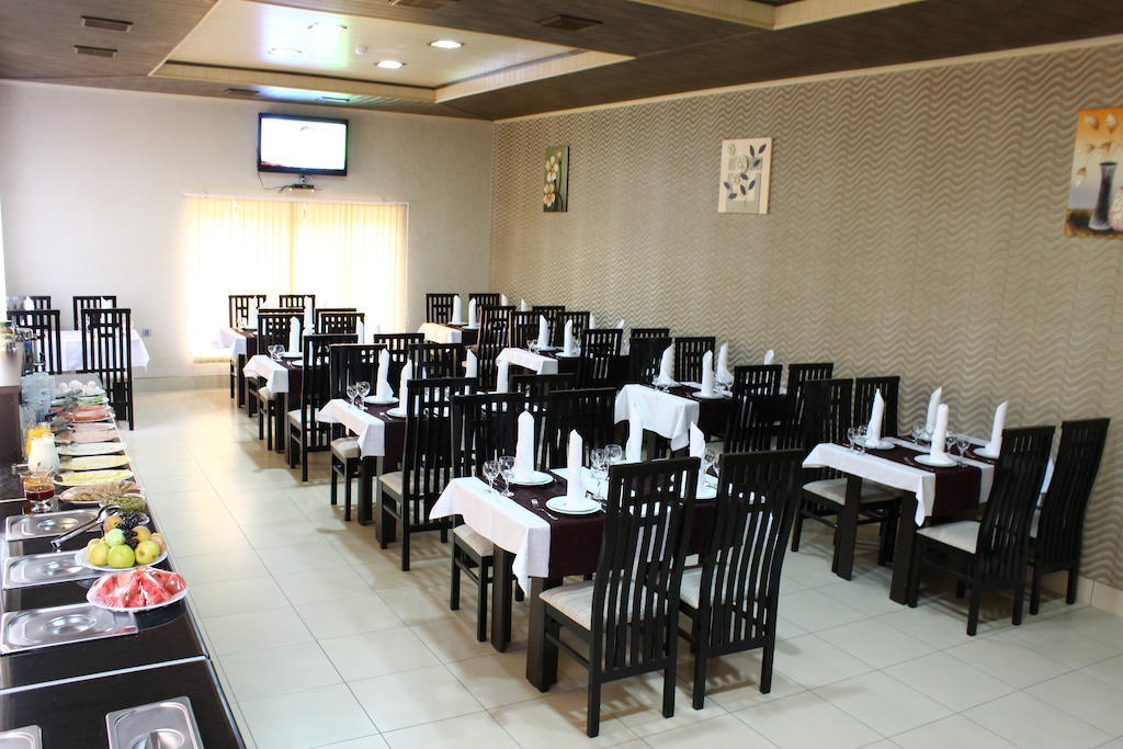 Issam Hotel & Spa Sheki Ngoại thất bức ảnh