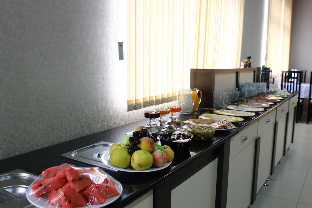 Issam Hotel & Spa Sheki Ngoại thất bức ảnh