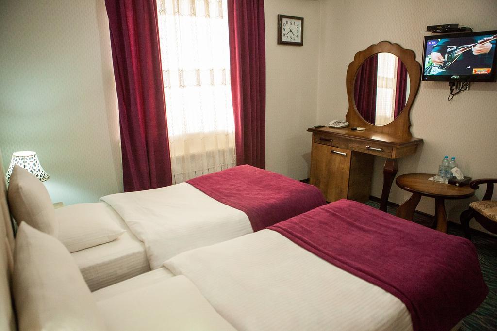 Issam Hotel & Spa Sheki Ngoại thất bức ảnh