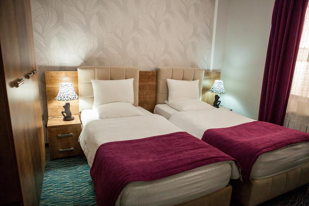 Issam Hotel & Spa Sheki Ngoại thất bức ảnh