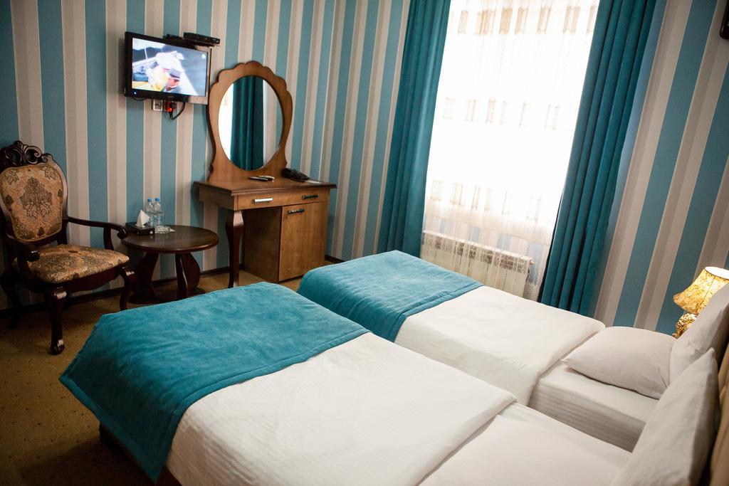 Issam Hotel & Spa Sheki Ngoại thất bức ảnh