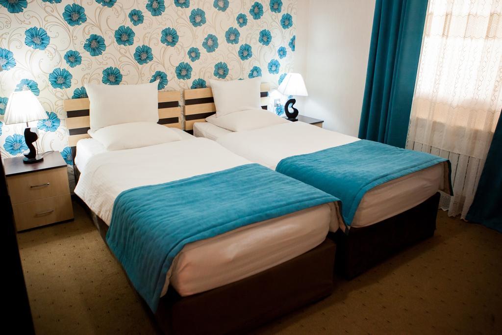 Issam Hotel & Spa Sheki Ngoại thất bức ảnh