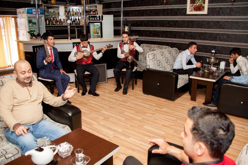 Issam Hotel & Spa Sheki Ngoại thất bức ảnh