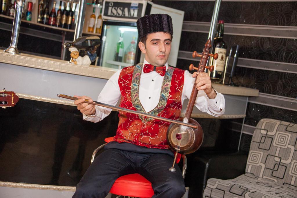 Issam Hotel & Spa Sheki Ngoại thất bức ảnh